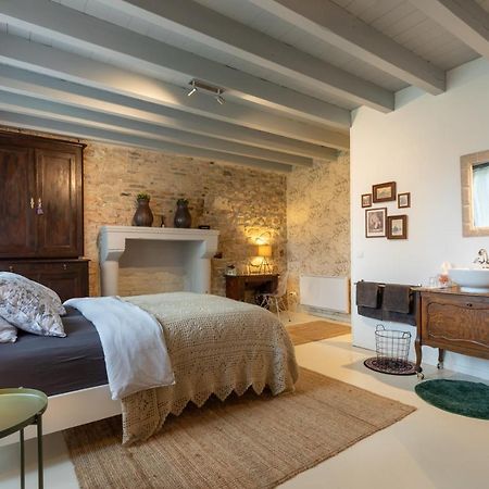 Domaine La Pomme De Pin Bed & Breakfast Louroux-de-Beaune Ngoại thất bức ảnh