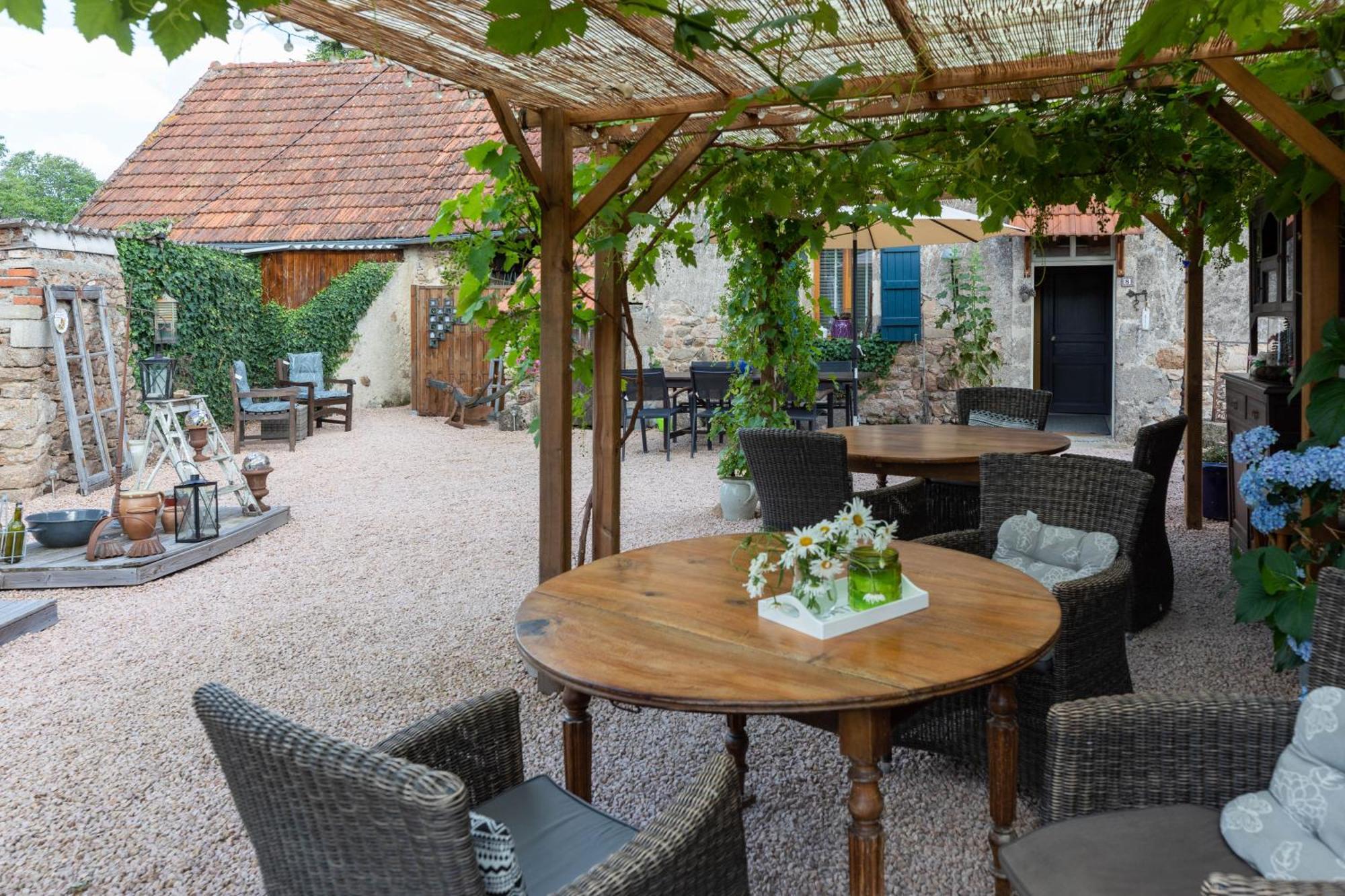 Domaine La Pomme De Pin Bed & Breakfast Louroux-de-Beaune Ngoại thất bức ảnh